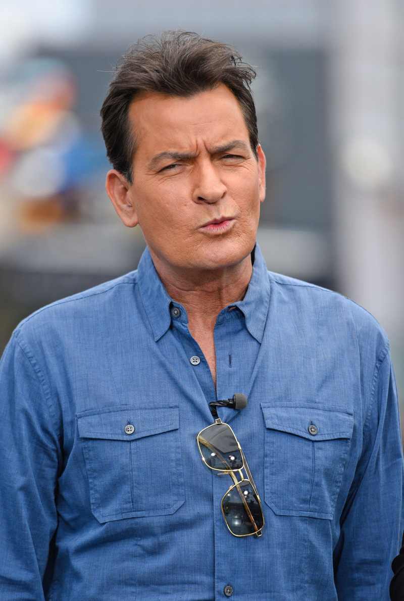 charlie sheen tweets out his phone number