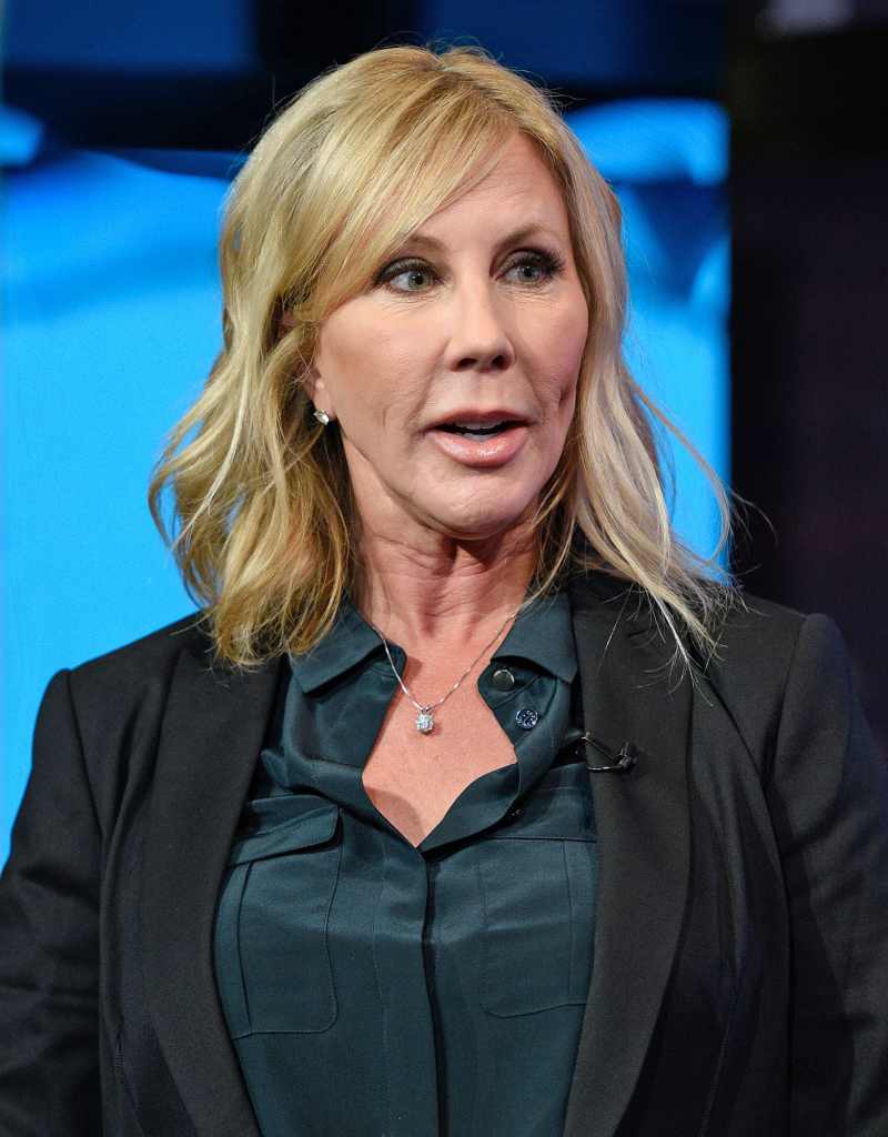 vicki gunvalson tweeted out her nipple