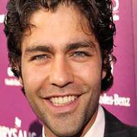 1250010487adrian_grenier_290x206