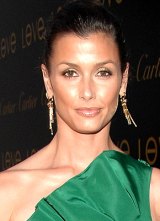 1250531083_bridget_moynahan_290x402