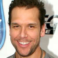 1251127882dane_cook_290x206