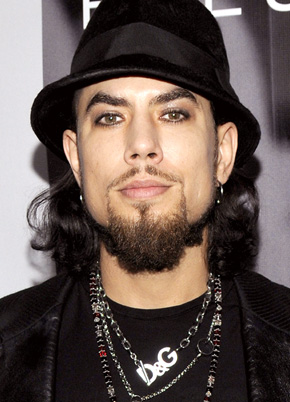 1251128060_dave_navarro_290x402