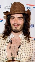 1251216423_russell_brand_290x402