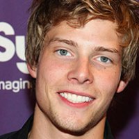 1251306958hunter_parrish_290x206