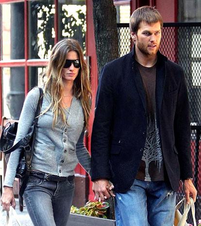 1251307867_tom_brady_gisele_bundchen_9_27_08_lg.