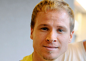 1254773932_brian littrell 206