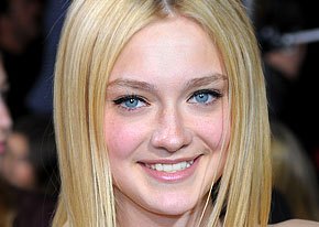 Dakota and Elle Fanning Had a ‘Fight’ Filming The Nightgale Dakota and Elle Fanning Had a ‘Fight’ Filming The Nightgale