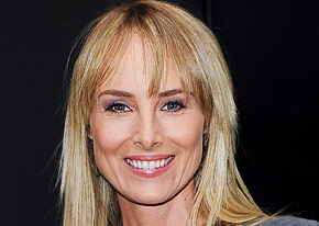 1266270162_chynna phillips 206