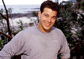 1270222080_rob mariano 206