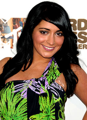 1278089570_angelina pivarnick 290