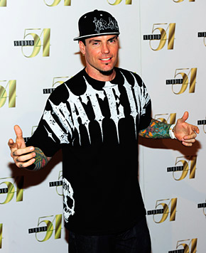 1301498746_vanilla ice 290