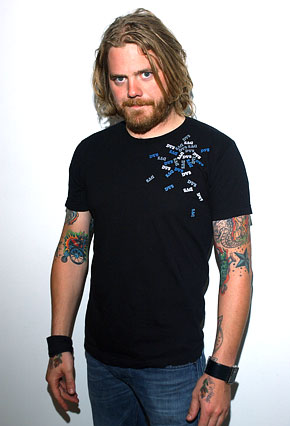1308773411_ryan dunn 290