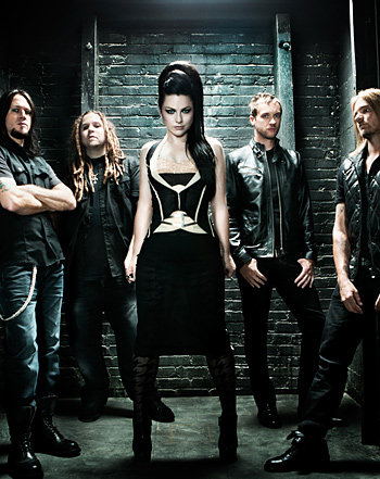 1318274397_amy lee vert