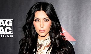 1320236914_kim kardashian 178