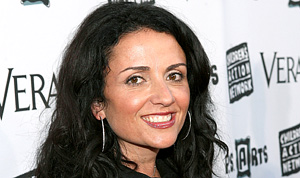 1321474747_jenni pulos 178