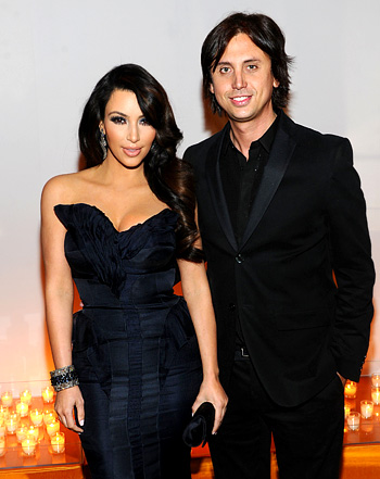 1323703843_kim kardashian jonathan cheban 350