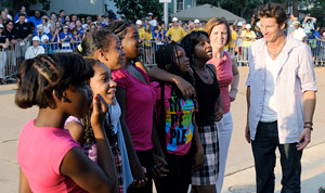 1323990203_ty pennington 178