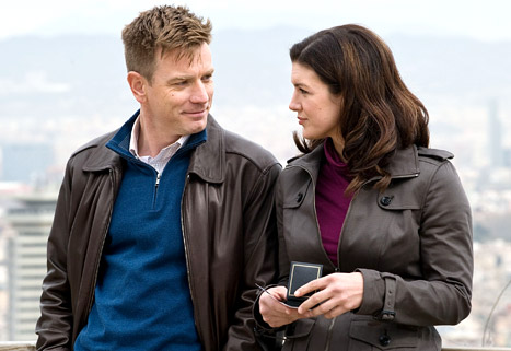 1326817576_ewan mcgregor gina carano lg