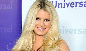 Pregnant Jessica Simpson Stocks Bag With Perrier, Laffy Taffy | Us Weekly