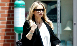 1336656024_sarah michelle gellar 178