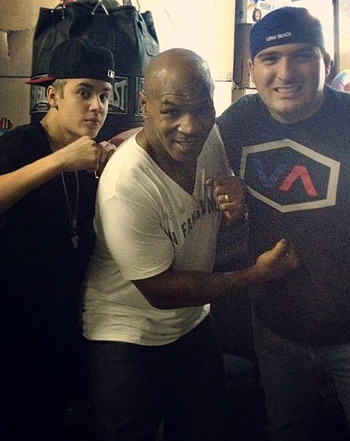 1338398450_justin bieber mike tyson 441