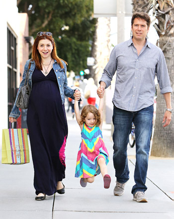 1339527708_alyson hannigan alexis denisof satyana denisof 441