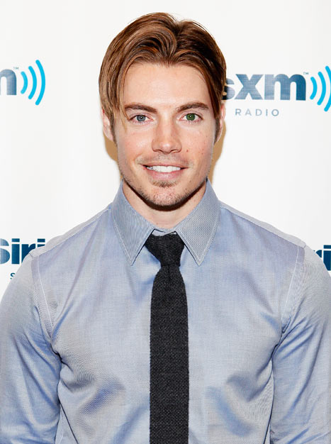 1340463574_josh henderson 467