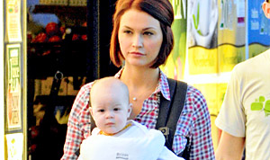 1352244420_lisa stelly pearl 300