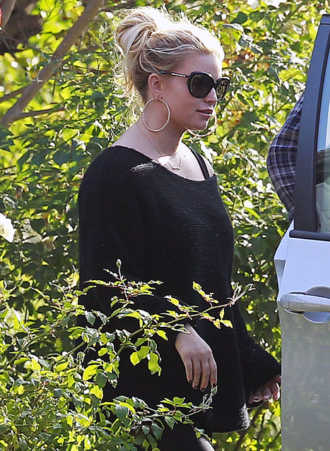 1354845308_jessica simpson 467
