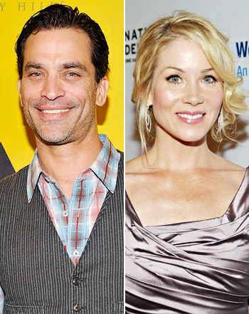 1362065952_johnathon schaech christina applegate 441