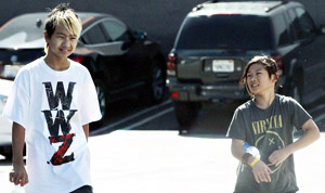 1363009255_maddox jolie pitt pax jolie pitt 178