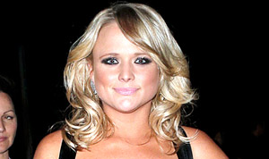 1365433139_miranda lambert 300