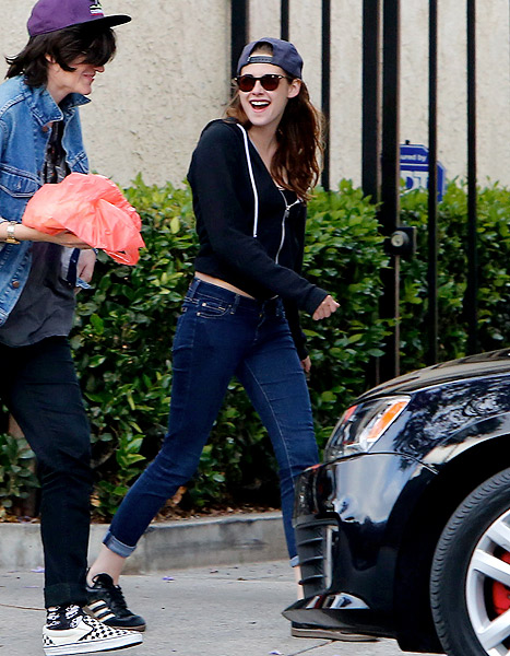 1369765359_kristen stewart article