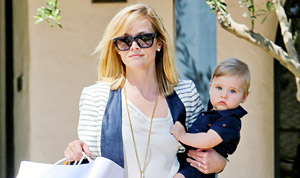 1371820313_reese witherspoon tennessee 178