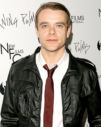 1372434270_nick stahl 441