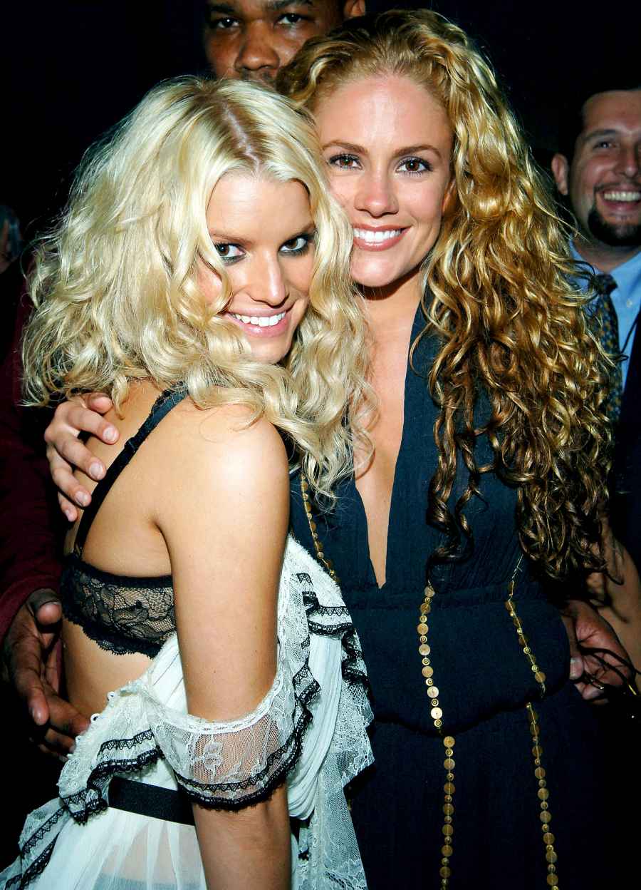 1375171348_74729227_jessica simpson cacee cobb zoom