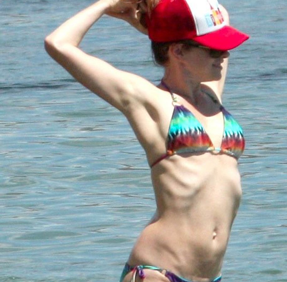 Alyson Hannigan in bikini in Malibu on Sept 19, 2013