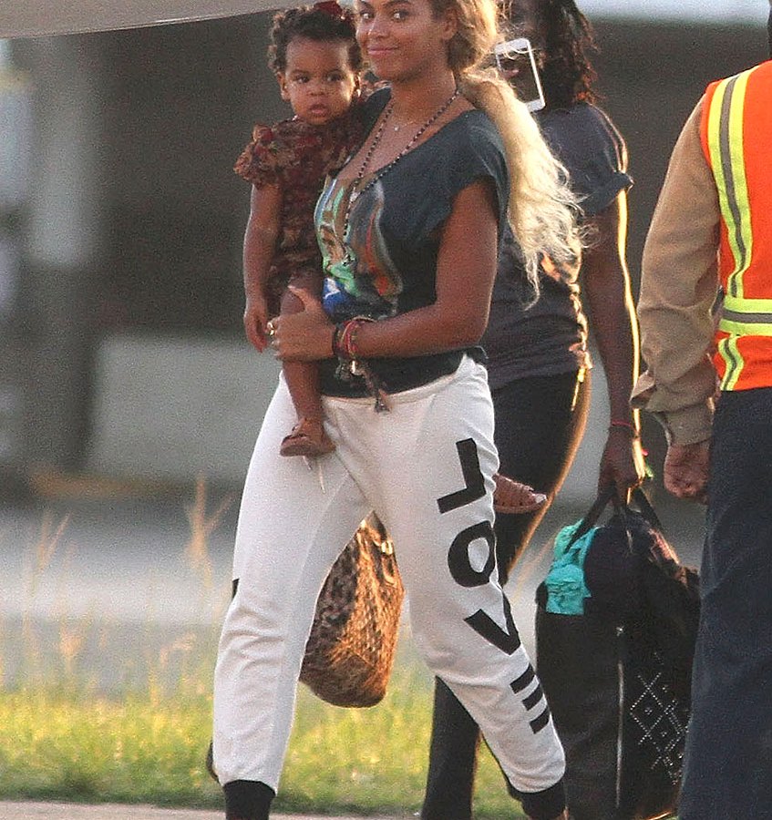Beyonce and Blue Ivy on September 22, 2013 in San Juan, Puerto Rico.