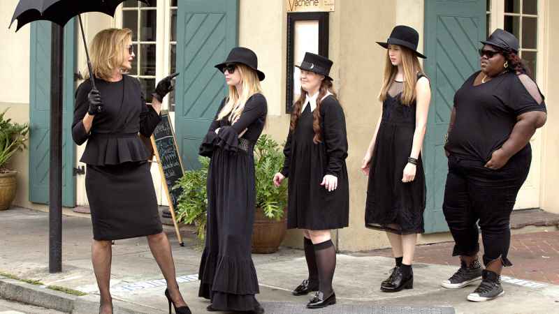 1381330126 american horror story coven zoom