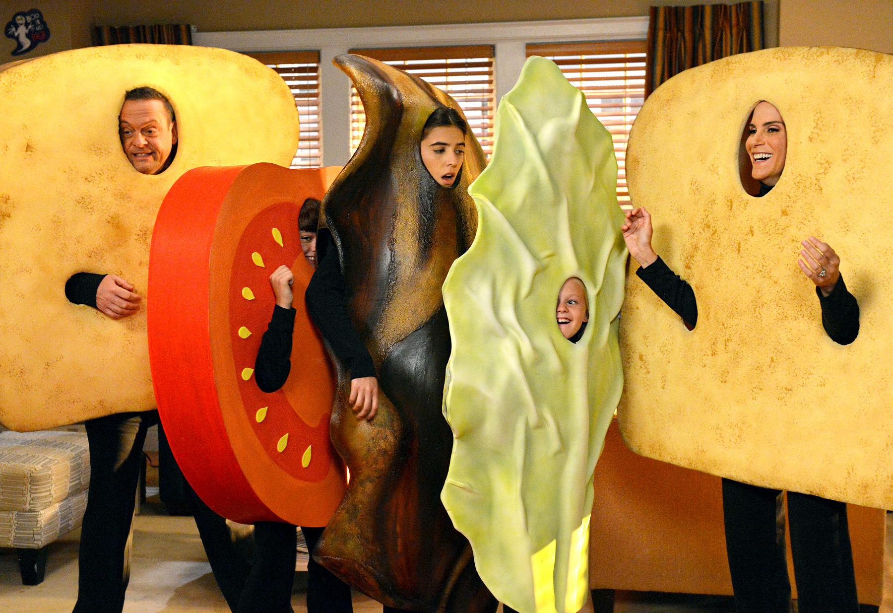 The Greatest Halloween Costumes on TV: From 'Black-ish,' 'Pretty Little Liars' and Beyond
