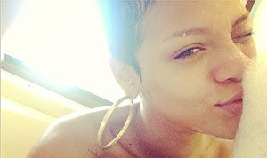 Rihanna Posts Naked, Without Makeup Selfies After Abu 