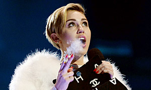 1384176031_miley cyrus 178