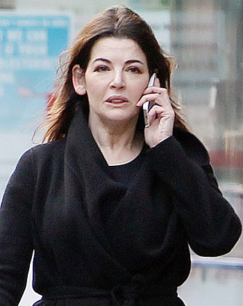 1385485684_nigella lawson 441