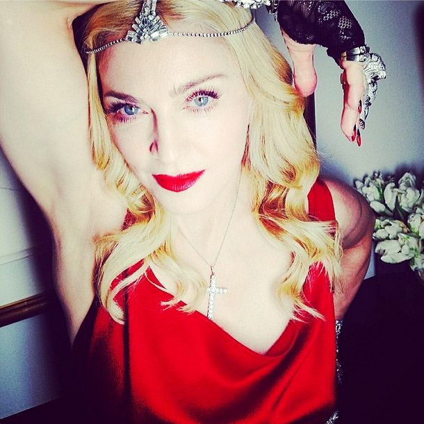 Madonna wears 1000 carats of Neil Lane diamonds