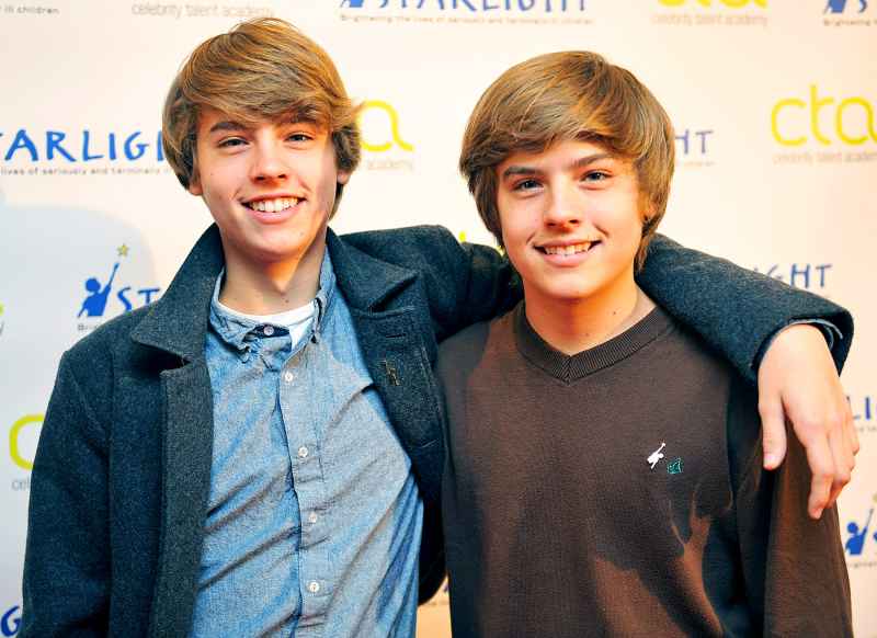 1394160337_108876874_dylan sprouse cole sprouse zoom
