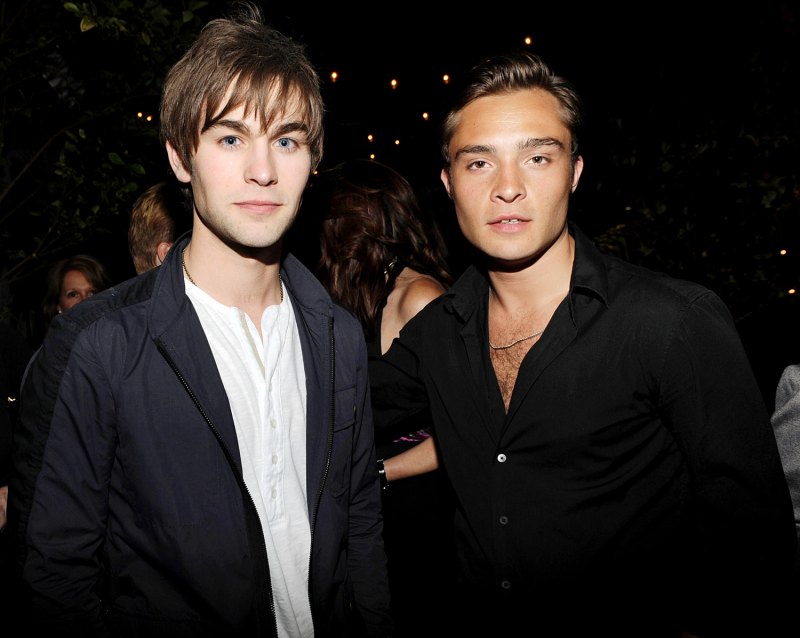 1395779236_chace crawford ed westwick zoom