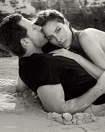 1399644630_ed burns christy turlington calvin klein 350