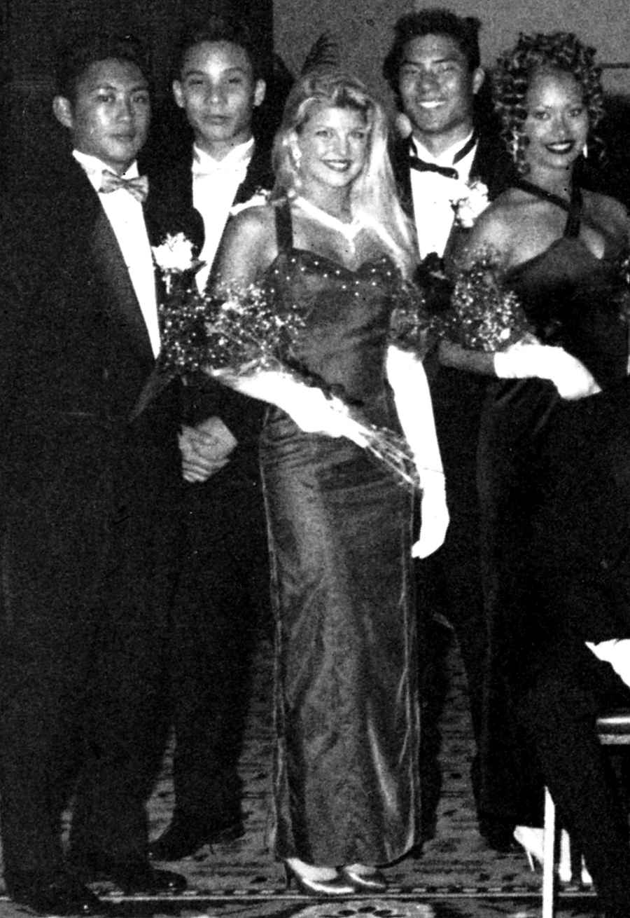 1400273970_fergie zoom