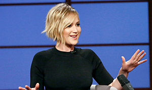 1400763026_jennifer lawrence seth meyers 300