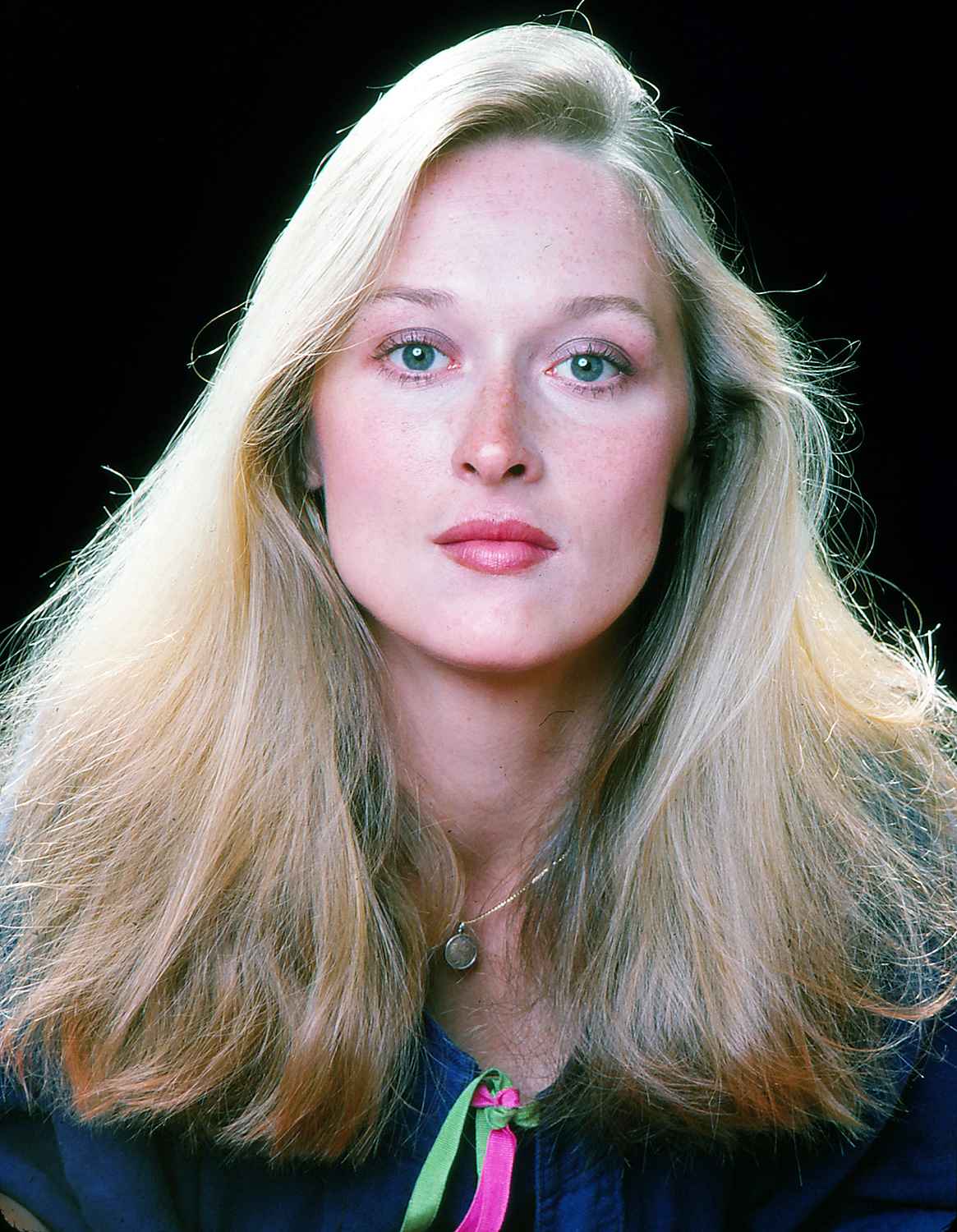 Meryl Streep The Oscar Winner Through The Years Us Weekly Meryl Streep The Oscar Winner Through The Years Us Weekly